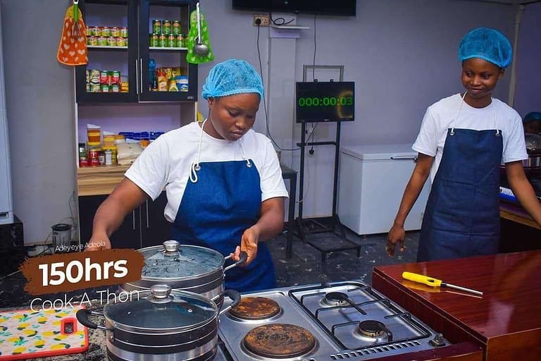 JUST IN: Ondo chef completes 150 hours cooking marathon [VIDEO]