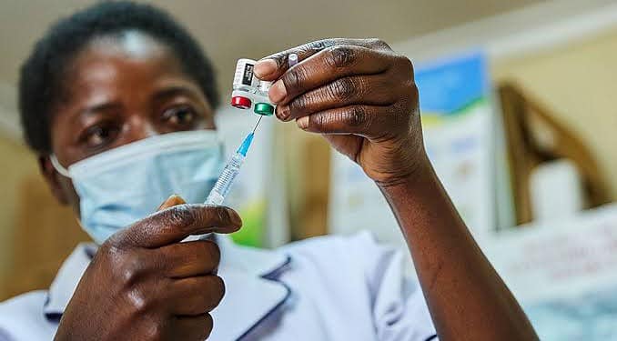 Nigeria Shunned As 12 African Countries Set to Receive Groundbreaking Malaria Vaccine Nigeria Has Been Excluded from the List of 12 African Countries That Are Set to Receive the 18 Million Doses of the First ever Malaria Vaccine Nigeria Has Been Excluded from the List of 12 African Countries That Are Set to Receive the 18 Million Doses of the First ever Malaria Vaccine