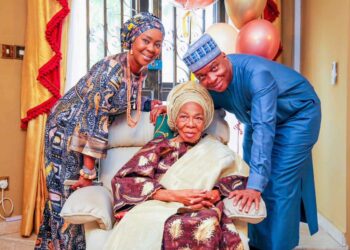 PHOTOS: Saraki hails mother on her 88th birthday