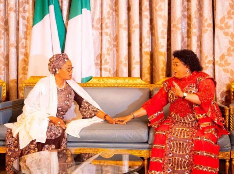 Patience Jonathan pays courtesy visit to Remi Tinubu, pledges support