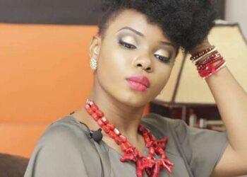 Singer Yemi Alade involved in car crash in Spain