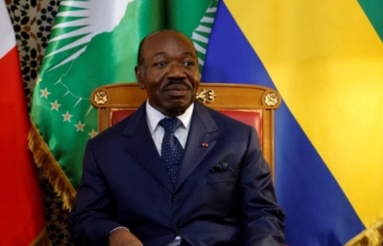 Gabon: Coup leaders say ousted president under house arrest
