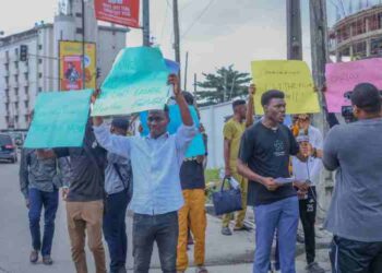 Tuition hike: Police tear gas protesting UNILAG students