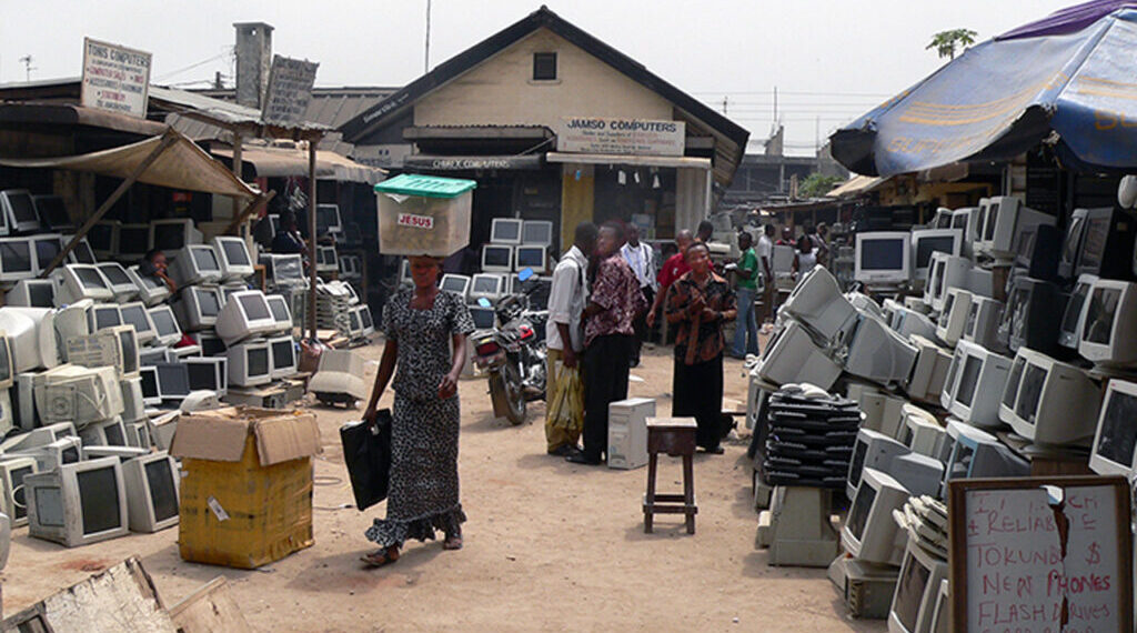 Lagos govt shuts Alaba market over environmental breaches