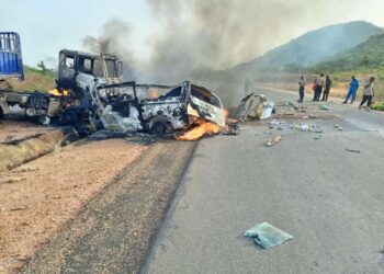 Again, Dangote truck on 'one way' crushes 19 bus passengers to death in Kogi