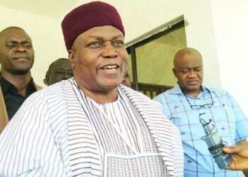 N27bn fraud: Ex-Taraba gov Ishaku, perm sec remanded in EFCC custody