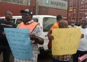 Maritime workers threaten strike over unpaid salaries