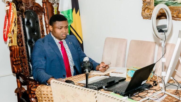 39-107070663e4ce28a7725